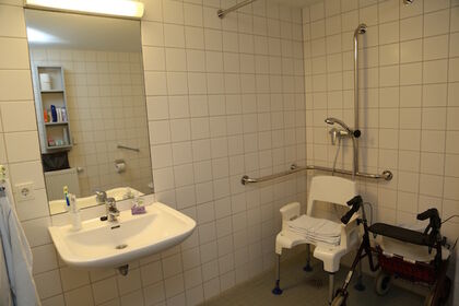 Jedes Zimmer ist ausgestattet mit einem Badezimmer